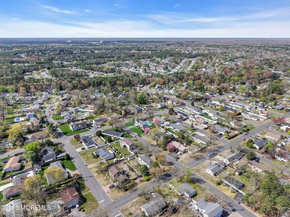 260 Tennessee Drive, Brick, NJ 08723