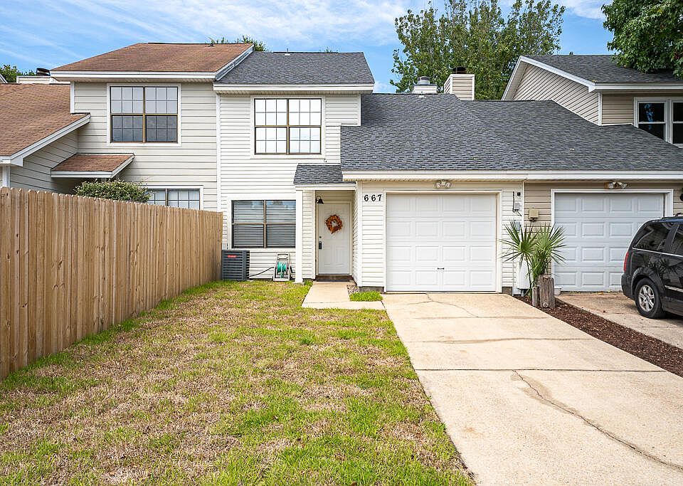 1st image of 667 Sandalwood Dr