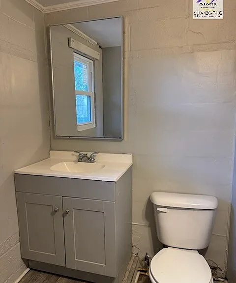 1153 Tammy St #B — Photo 2