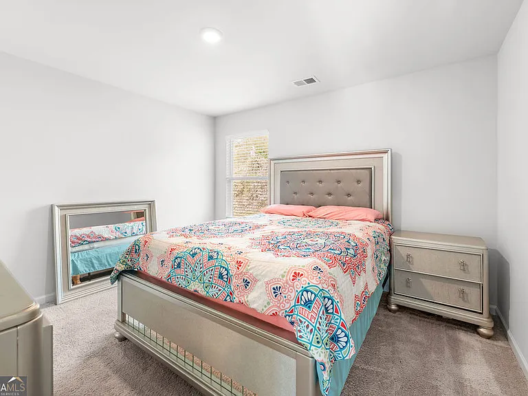 100 Petunia Ct — Photo 24