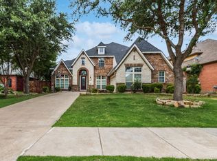 9314 Royal Burgess Dr, Rowlett, TX 75089