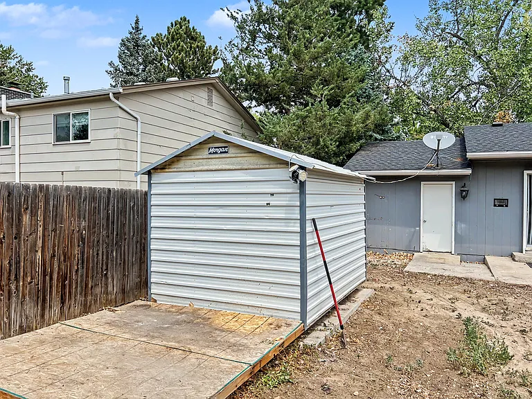 16518 E Wesley Ave — Photo 19