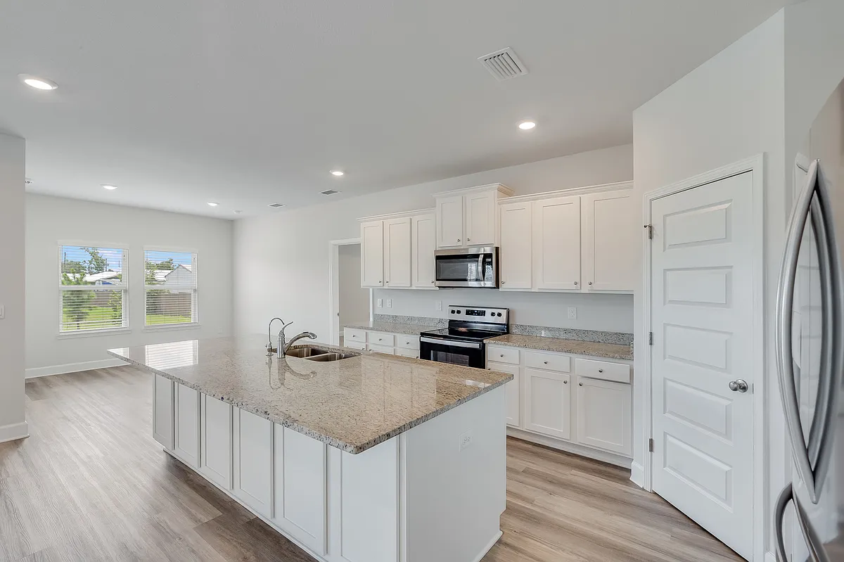 Building Photo - 30520 Willie Dr