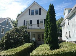 16 Manthorne Rd, West Roxbury, MA 02132