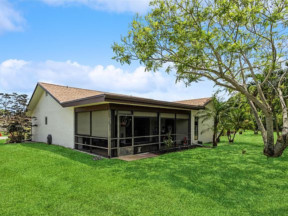 2nd image of 6325 Tall Cypress Circle