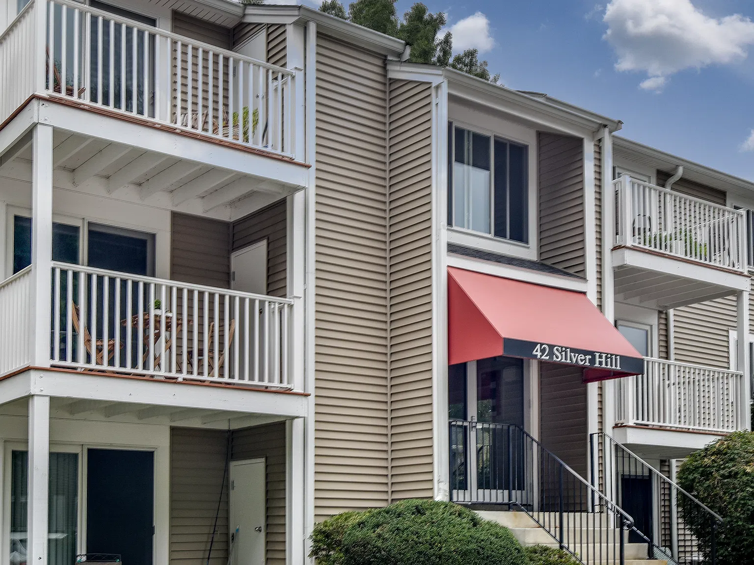 2 bed, 792 sqft, $2,250 — Photo 4