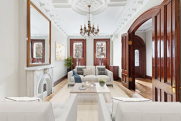 Rented by Compass | media 13