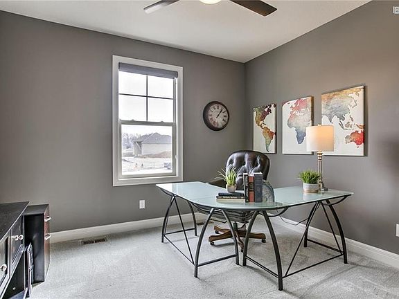 Entryway with Gleaming Dark Hardwood!