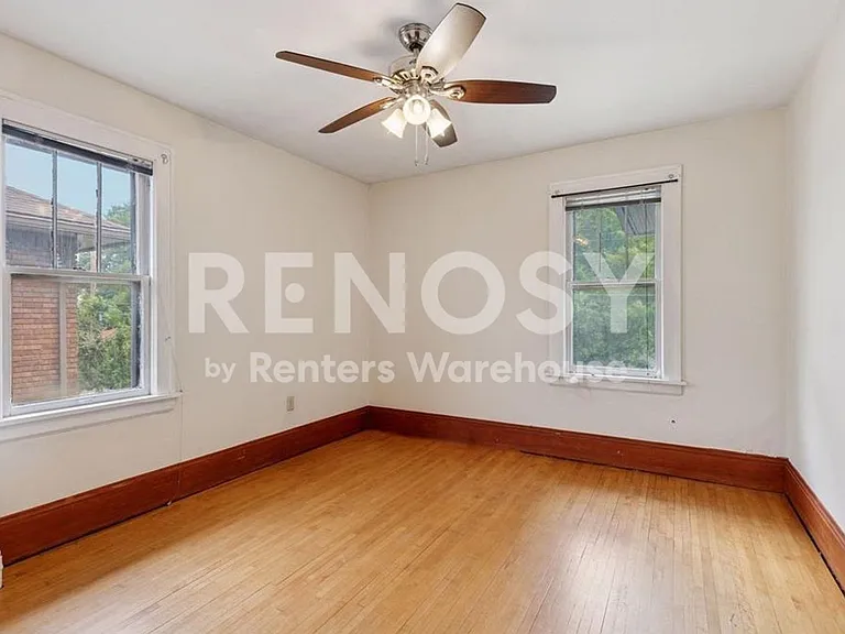 1601 Charles Ave — Photo 5