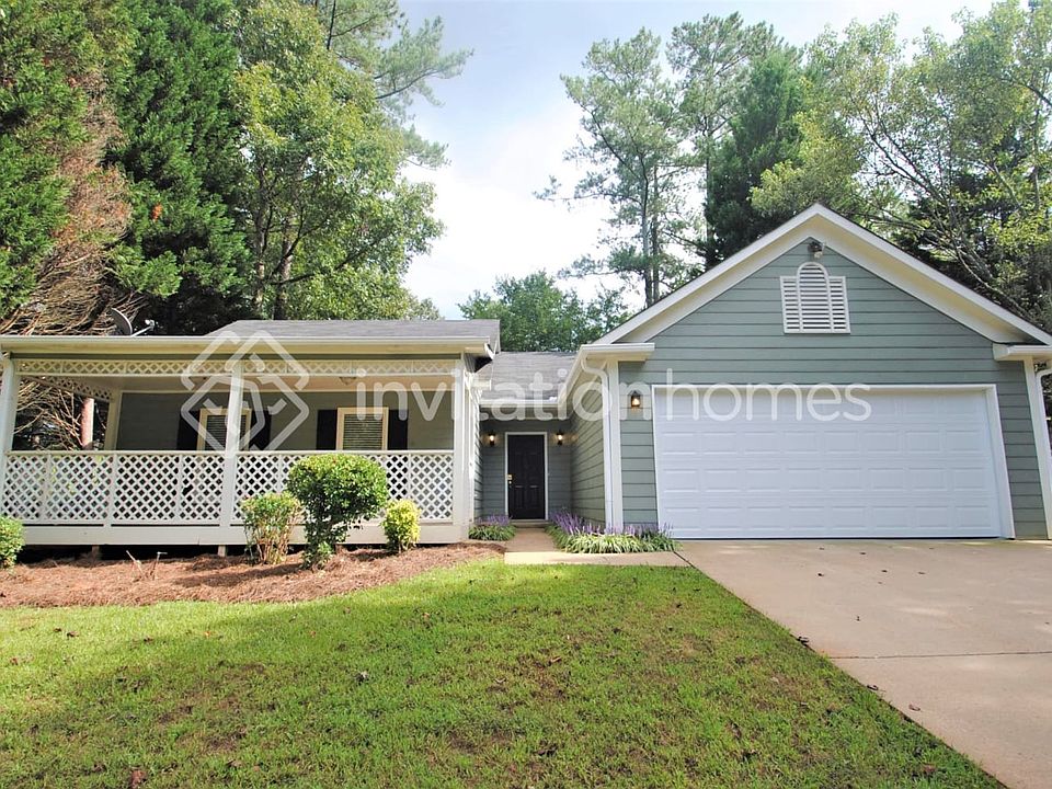 1st image of 2875 Hidden Dr