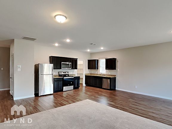 2nd image of 217 Concho River Dr
