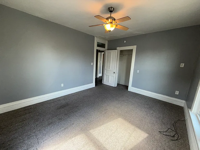 133 W 13th St #3 — Photo 3