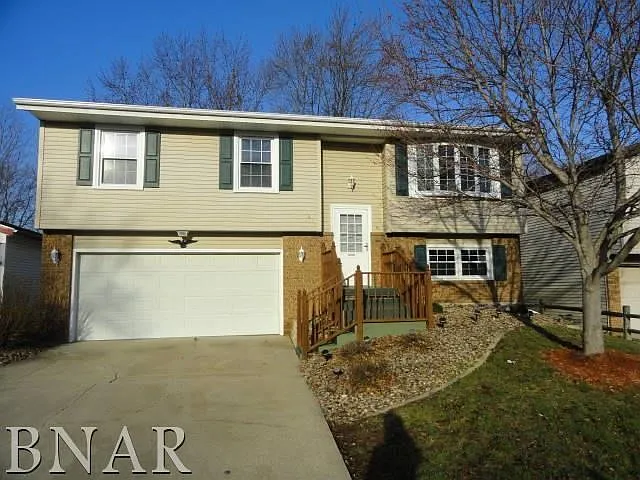 1416 Ridgeport Ave photo 1