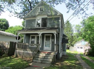 208 Orchard St, Geneva, OH