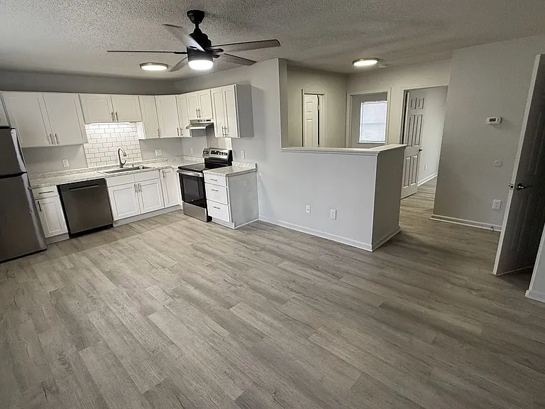3324 Frontgate Dr — Photo 21