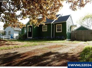 2020 Hazel Ave NE, Salem, OR 97301