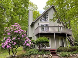 122 Terrace Dr, White Haven, PA 18661