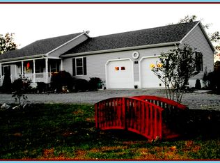 276 Silverleaf Dr, Hague, VA 22469