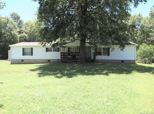 8715 Beavers Nest Dr, Shreveport, LA 71129