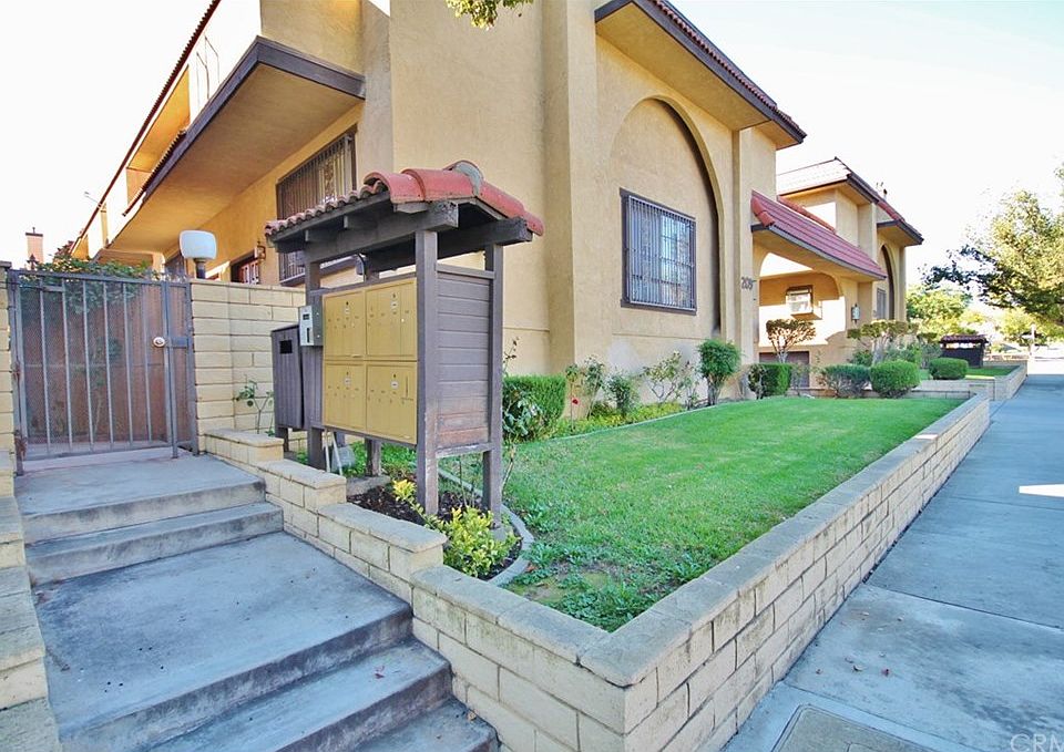 1st image of 209 La France Ave APT E