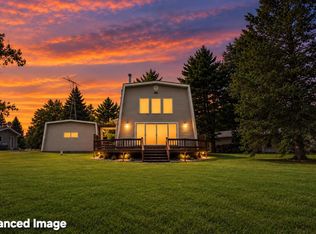 N9152 Red Fox Ln, Neshkoro, WI 54960