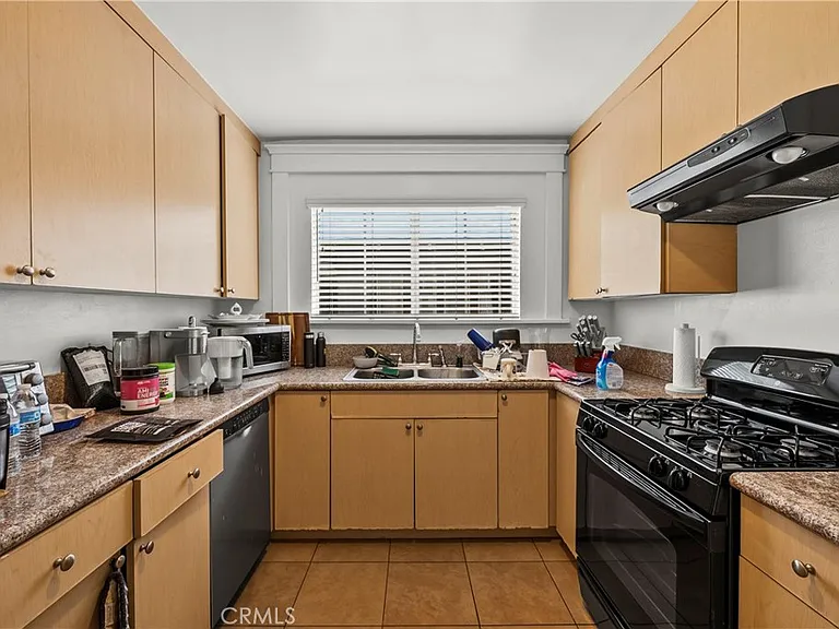 2139 Canyon Dr — Photo 5