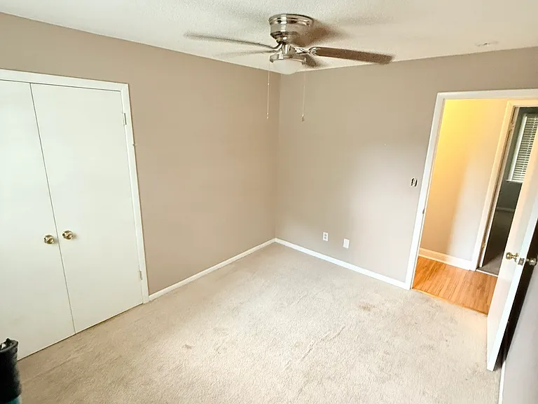 129 Lee Dr — Photo 19
