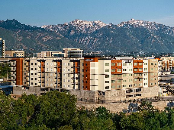 Studio, One-Bedroom, and Two-Bedroom Apartments in Murray, Utah