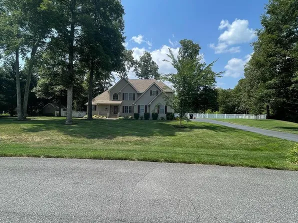 285 Sika Dr, Harrington, DE 19952