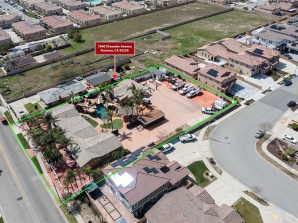 7040 Oleander Ave, Fontana, CA 92336