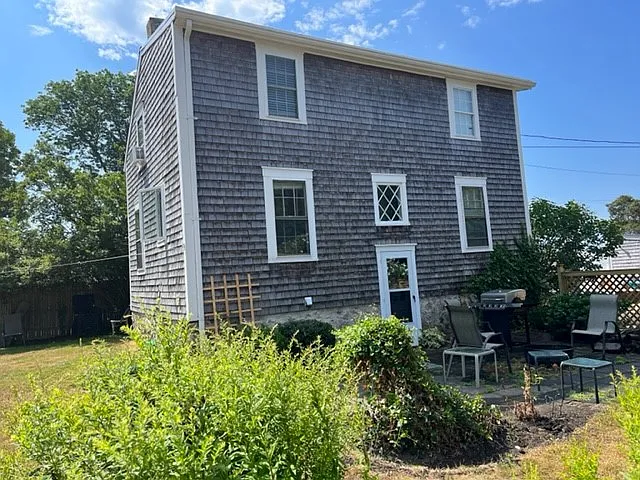 2 bed, 1350 sqft, $2,650 — Photo 4