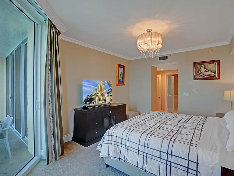17875 Collins Ave #3103 — Photo 29