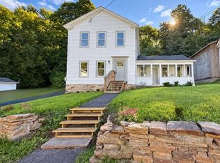 20 Beach St, Keeseville, NY 12944