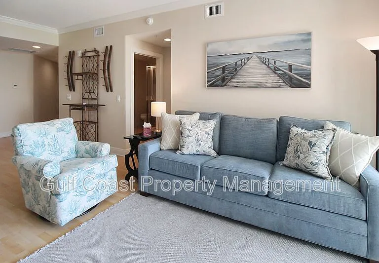 800 N Tamiami Trl #806 — Photo 11