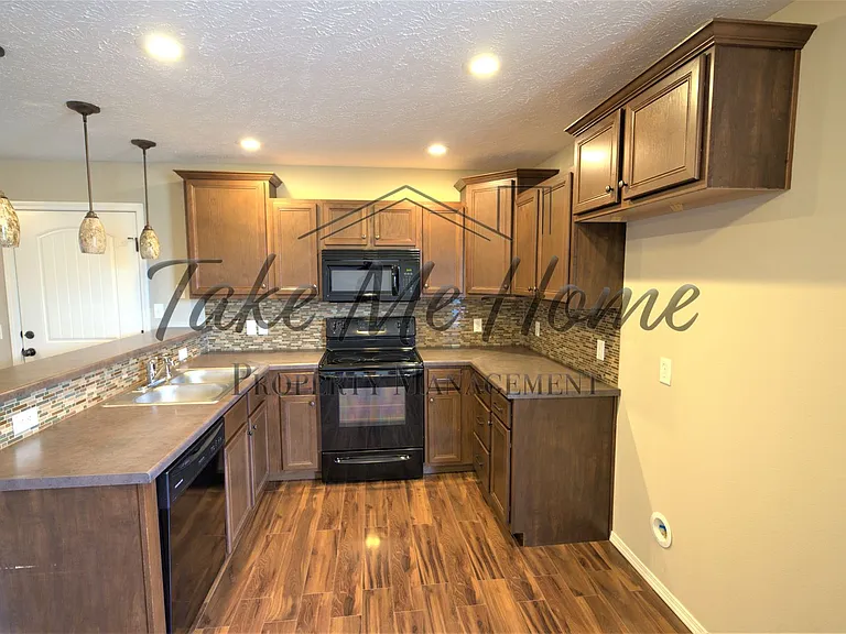 3914 N Grassland Dr — Photo 7