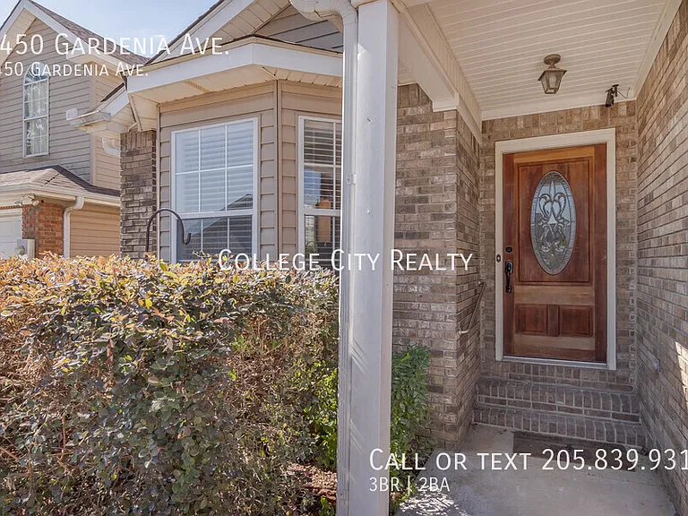 1450 Gardenia Ave — Photo 39
