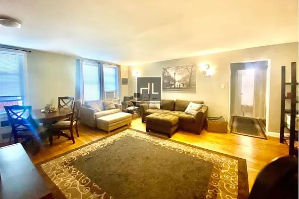 Rented by Highline Residential | media 7