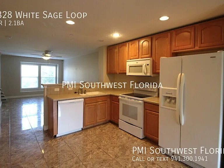 8828 White Sage Loop — Photo 2