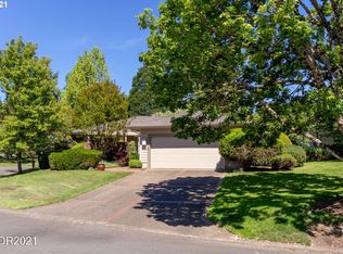 32660 SW Lake Point Ct, Wilsonville, OR 97070
