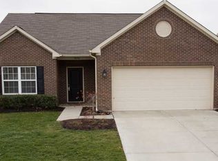 9834 Brook Wood Dr, McCordsville, IN 46055