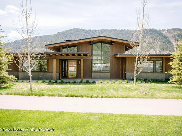 14220 S Tippet Trl, Jackson, WY 83001