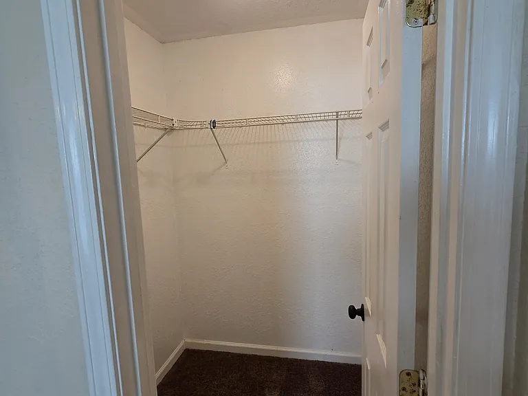 403 S Ashley St — Photo 33