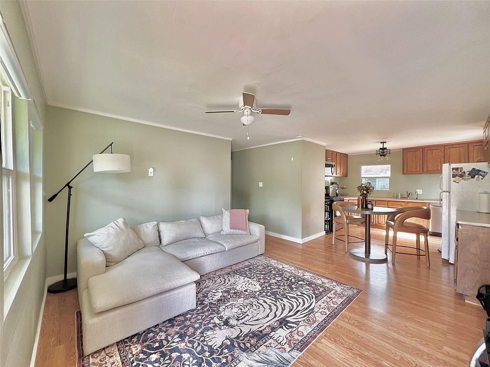1st image of 6615 Galindo St