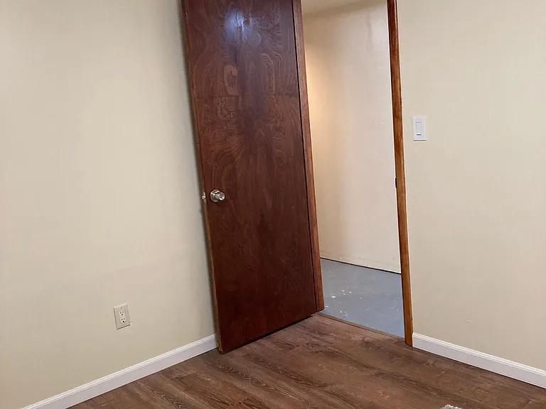 510 Cato St — Photo 14