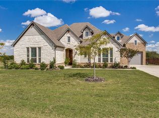 680 Prairie Timber Rd, Burleson, TX 76028