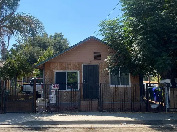 207 W River Ave, Porterville, CA 93257