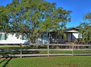 35041 Johns Ln, Eustis, FL 32736