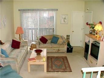 3rd image of 443 W 104th St APT A
