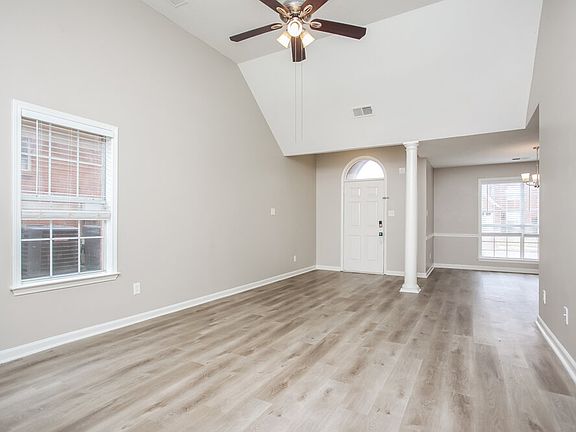 5th image of 1390 Bayberry Hill Dr