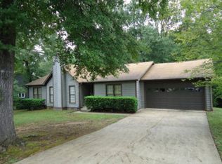 1146 Clairmont Pl, Macon, GA